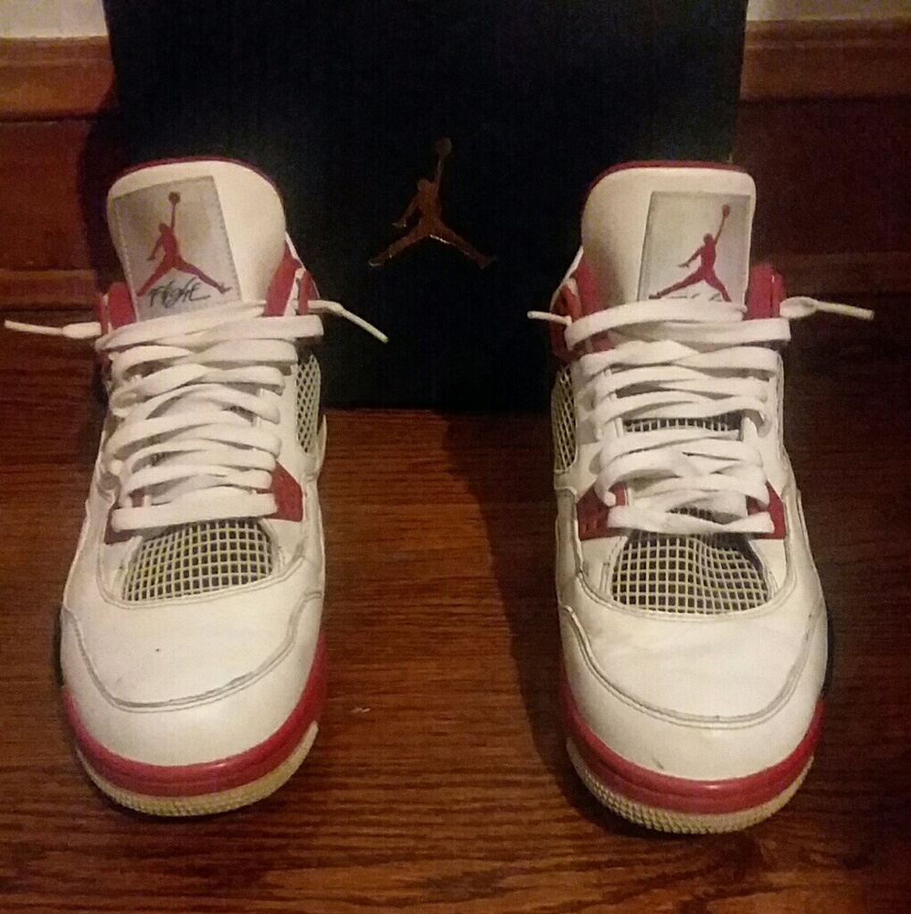 Nike Air Jordan Fire Red 4's